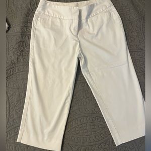Modern fit capri